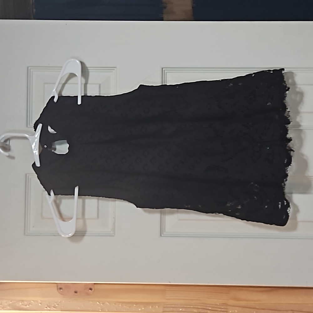 Blake dressy lace top. Xs